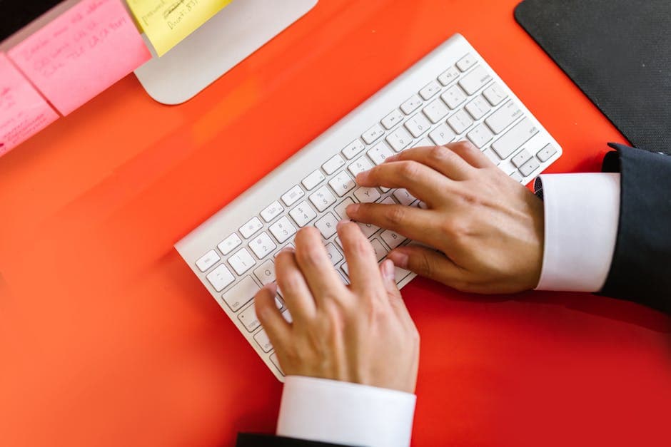 Happy Scribe vs Rev: Which Hybrid Service Wins in 2026?