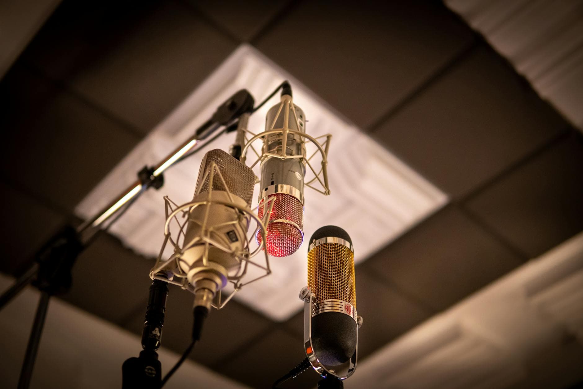 How to Transcribe Audio to Text: The Complete 2026 Guide