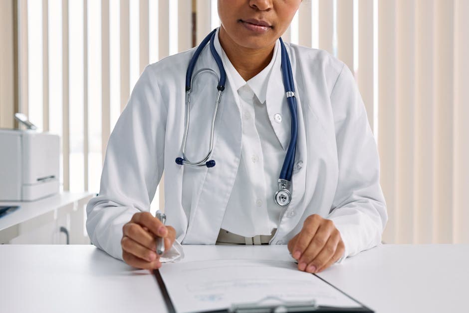 Transcription for Doctors: Ambient AI, Dictation, or Manual Notes?