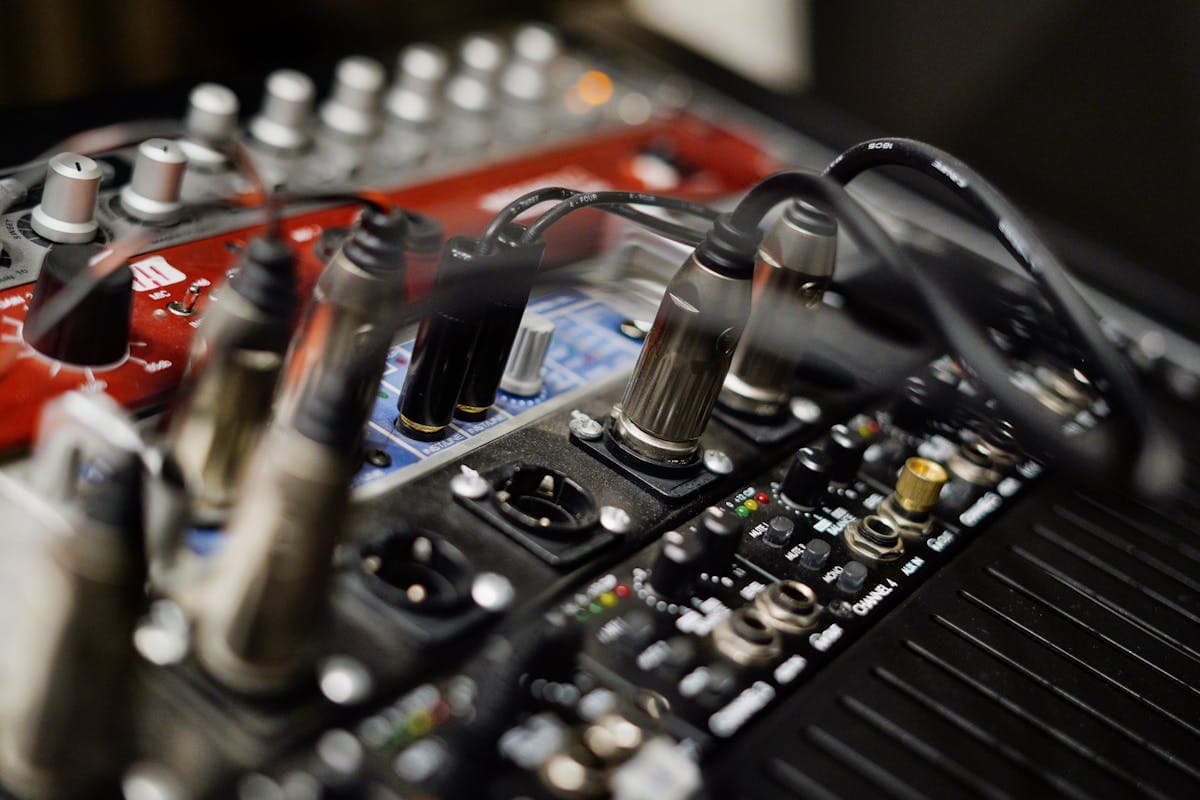 USB vs XLR Mic for Transcription: A Practical Decision Guide
